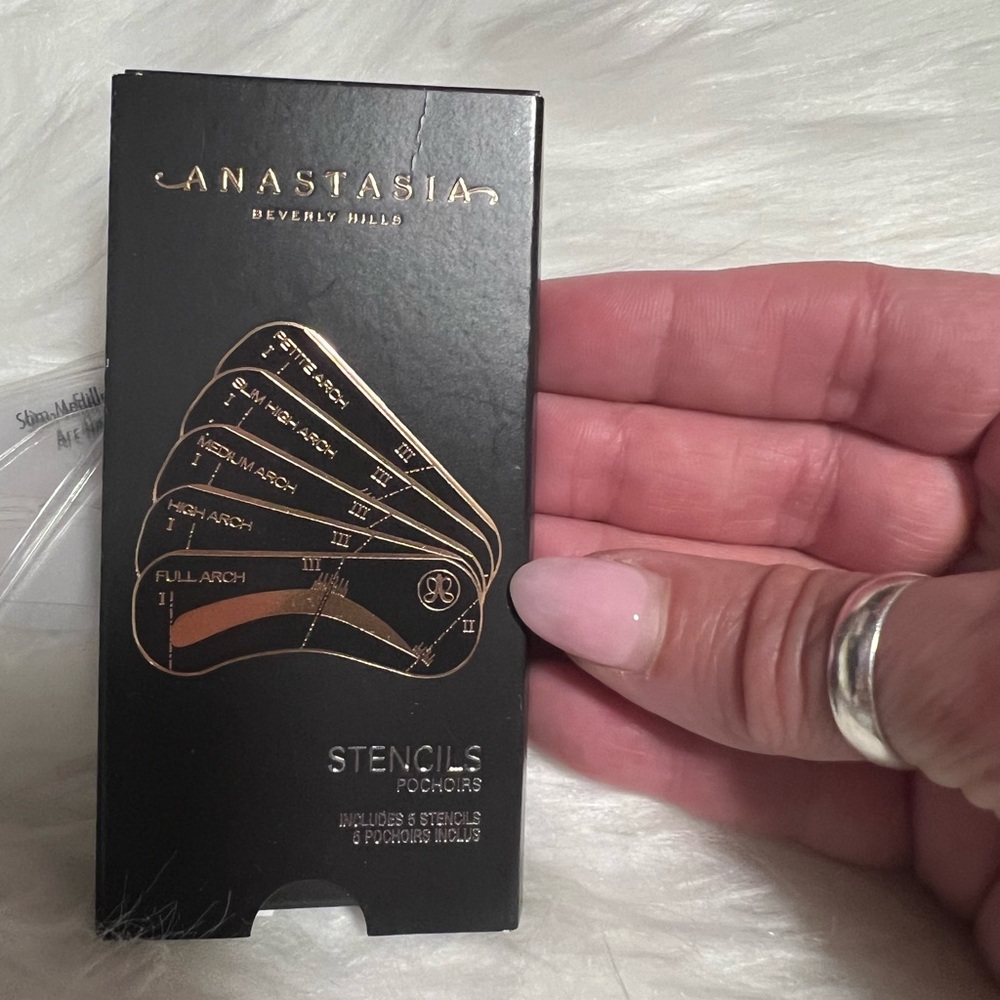 Three items - Picture 2 of 3